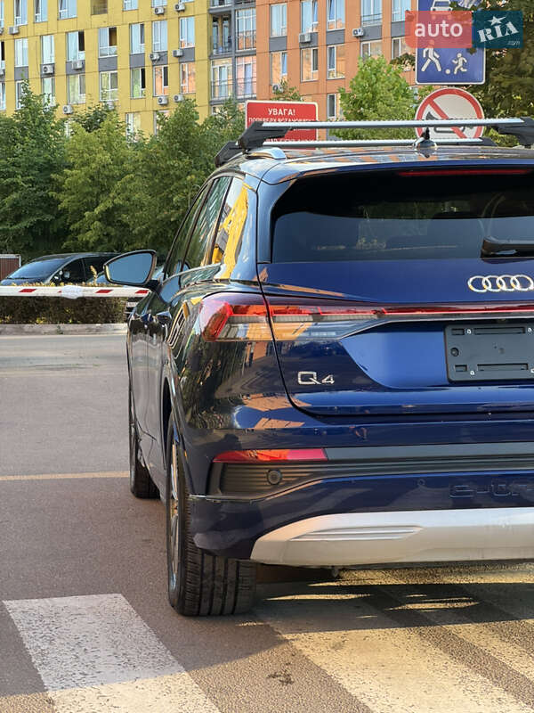 Позашляховик / Кросовер Audi Q4 e-tron 2023 в Києві