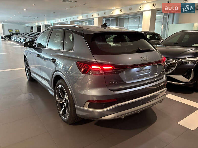 Внедорожник / Кроссовер Audi Q4 e-tron 2023 в Киеве