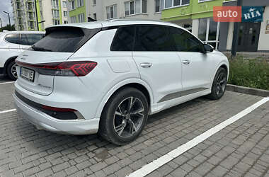 Внедорожник / Кроссовер Audi Q4 e-tron 2023 в 