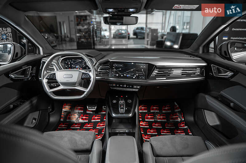 Внедорожник / Кроссовер Audi Q4 e-tron 2022 в Одессе
