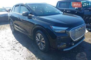Внедорожник / Кроссовер Audi Q4 e-tron 2022 в 