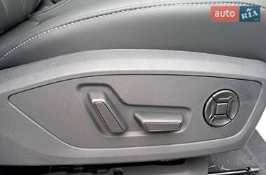 Внедорожник / Кроссовер Audi Q4 e-tron 2025 в 