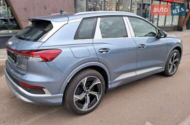 Внедорожник / Кроссовер Audi Q4 e-tron 2025 в 