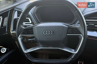 Внедорожник / Кроссовер Audi Q4 e-tron 2023 в 