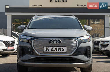 Внедорожник / Кроссовер Audi Q4 e-tron 2023 в 
