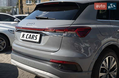 Внедорожник / Кроссовер Audi Q4 e-tron 2023 в 