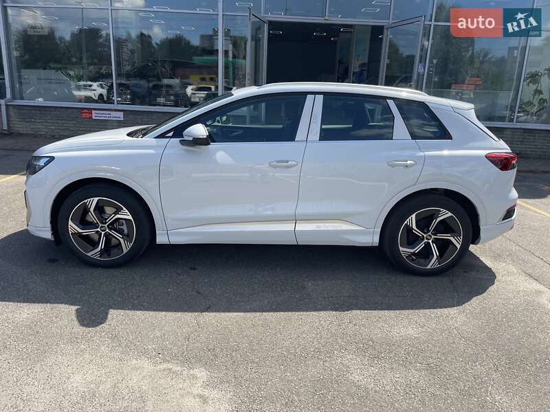 Позашляховик / Кросовер Audi Q4 e-tron 2025 в Києві