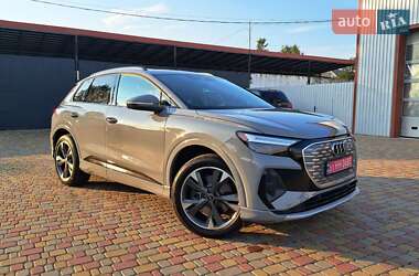 Внедорожник / Кроссовер Audi Q4 e-tron 2023 в 