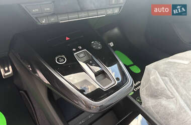 Внедорожник / Кроссовер Audi Q4 e-tron 2024 в 