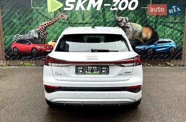 Внедорожник / Кроссовер Audi Q4 e-tron 2025 в 