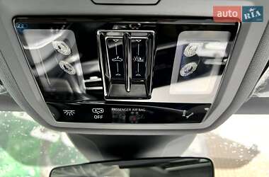 Внедорожник / Кроссовер Audi Q4 e-tron 2025 в 