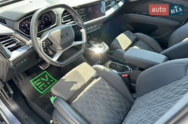 Внедорожник / Кроссовер Audi Q4 e-tron 2025 в 