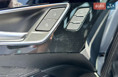 Внедорожник / Кроссовер Audi Q4 e-tron 2025 в 