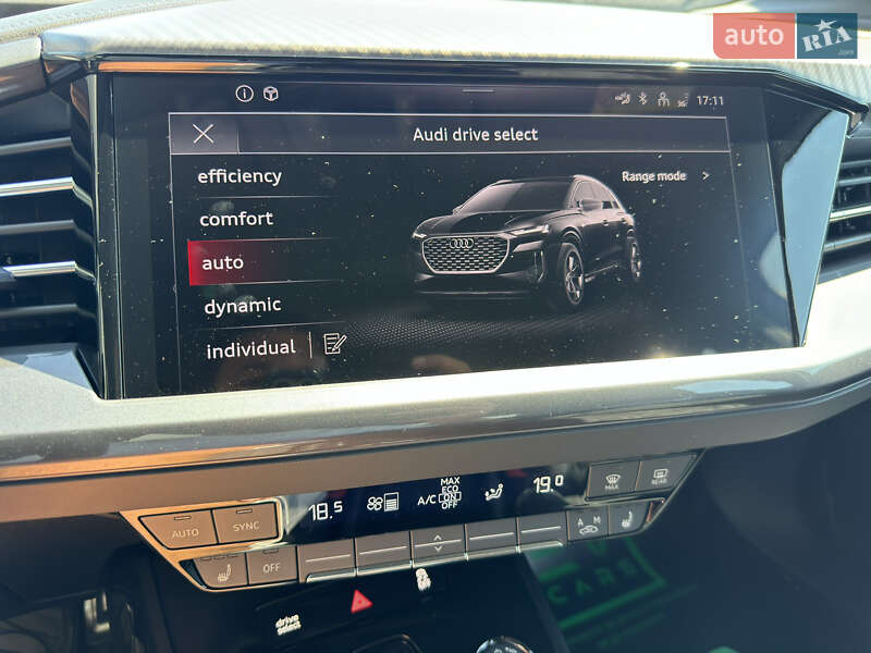 Внедорожник / Кроссовер Audi Q4 e-tron 2025 в Ивано-Франковске
