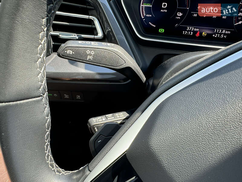 Внедорожник / Кроссовер Audi Q4 e-tron 2025 в Ивано-Франковске