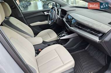 Внедорожник / Кроссовер Audi Q4 e-tron 2023 в 