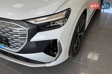 Внедорожник / Кроссовер Audi Q4 e-tron 2025 в 