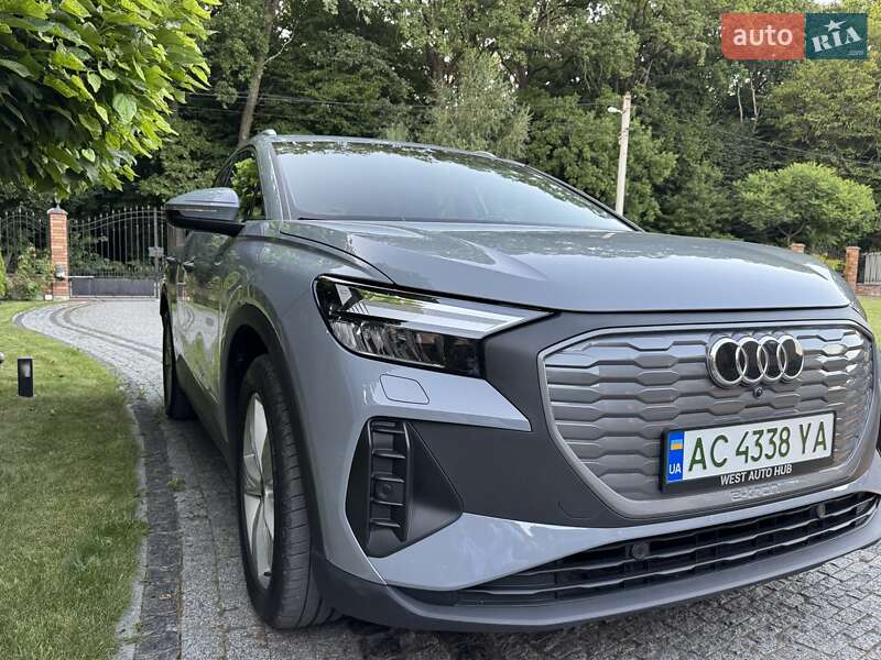 Внедорожник / Кроссовер Audi Q4 e-tron 2021 в Луцке