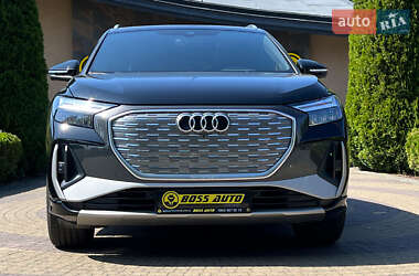 Внедорожник / Кроссовер Audi Q4 e-tron 2022 в 