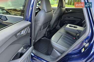 Внедорожник / Кроссовер Audi Q4 e-tron 2023 в 