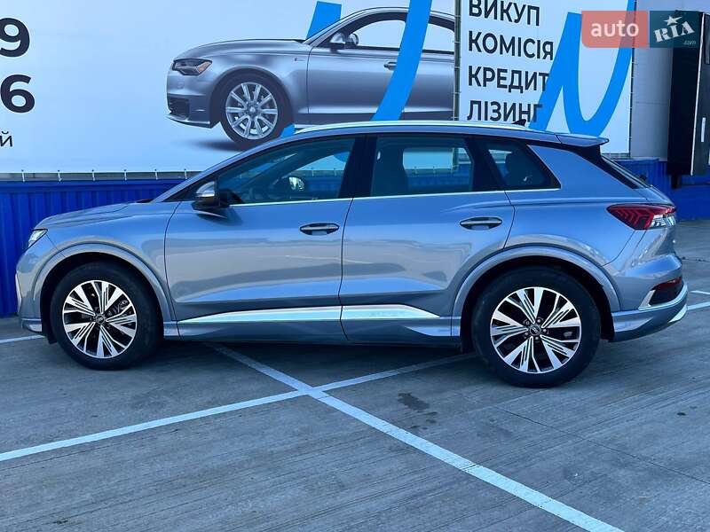 Внедорожник / Кроссовер Audi Q4 e-tron 2023 в Киеве