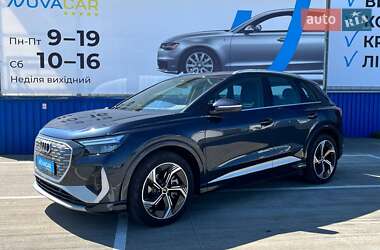Внедорожник / Кроссовер Audi Q4 e-tron 2024 в Киеве