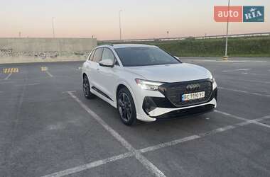 Внедорожник / Кроссовер Audi Q4 e-tron 2024 в Львове
