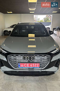 Позашляховик / Кросовер Audi Q4 e-tron 2025 в 