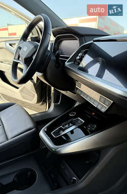 Внедорожник / Кроссовер Audi Q4 e-tron 2021 в Киеве