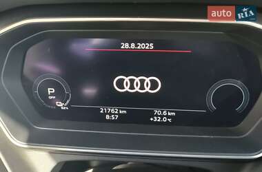 Внедорожник / Кроссовер Audi Q4 e-tron 2024 в 