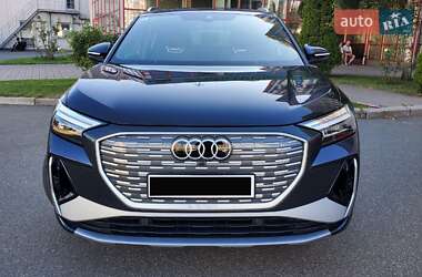 Внедорожник / Кроссовер Audi Q4 e-tron 2024 в 