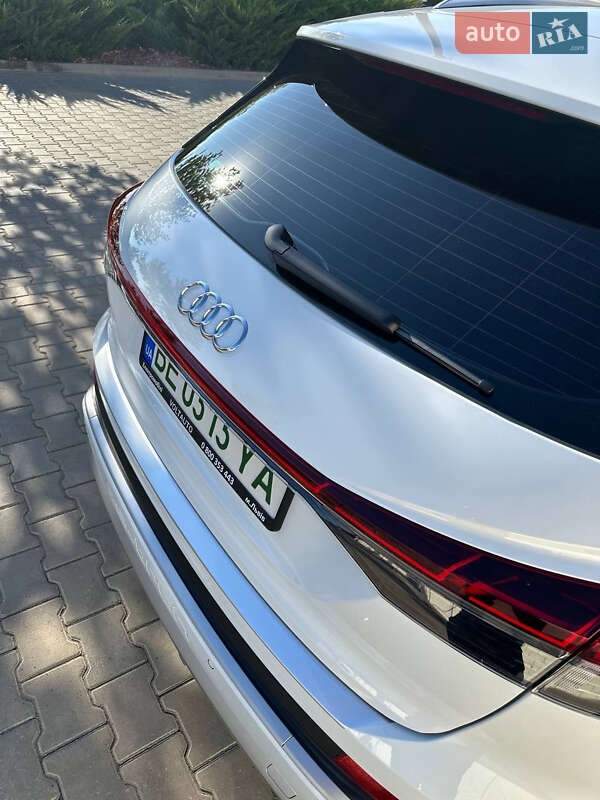 Позашляховик / Кросовер Audi Q4 e-tron 2023 в Миколаєві фото 7 Позашляховик / Кросовер Audi Q4 e-tron 2023 в Миколаєві