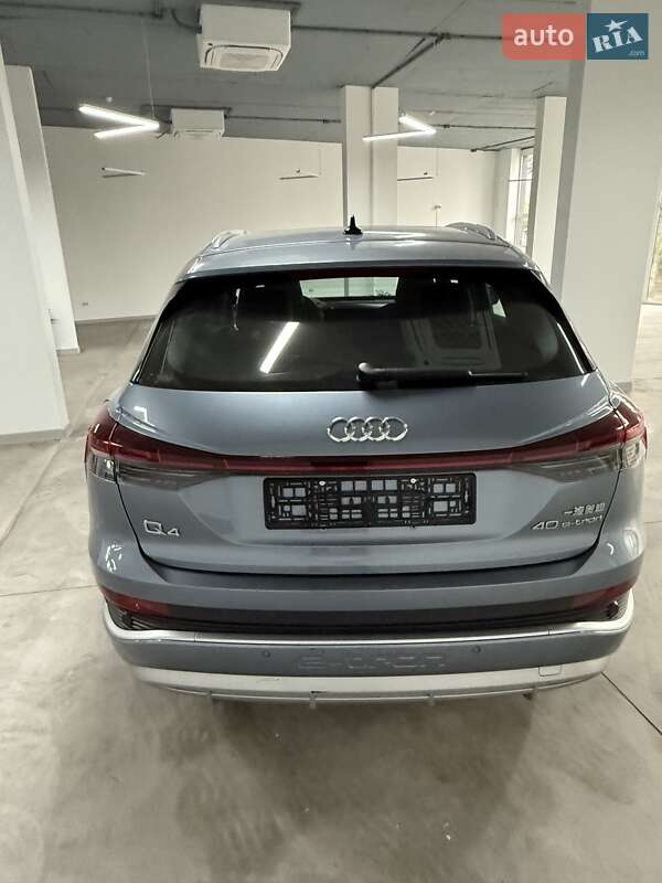 Внедорожник / Кроссовер Audi Q4 e-tron 2024 в Черновцах