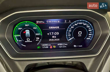 Внедорожник / Кроссовер Audi Q4 e-tron 2024 в 