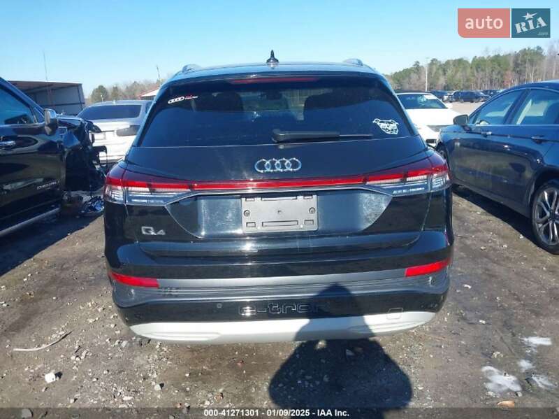 Позашляховик / Кросовер Audi Q4 e-tron 2022 в Києві
