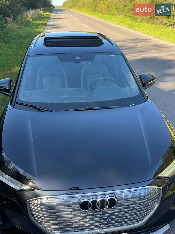 Позашляховик / Кросовер Audi Q4 e-tron 2022 в Дрогобичі
