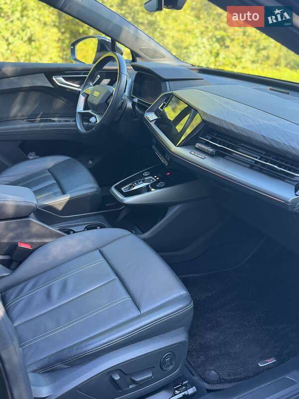 Позашляховик / Кросовер Audi Q4 e-tron 2022 в Дрогобичі