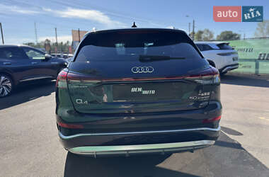 Внедорожник / Кроссовер Audi Q4 e-tron 2023 в 