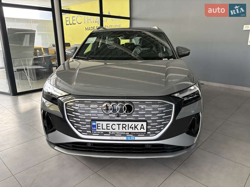 Позашляховик / Кросовер Audi Q4 e-tron 2025 в Полтаві