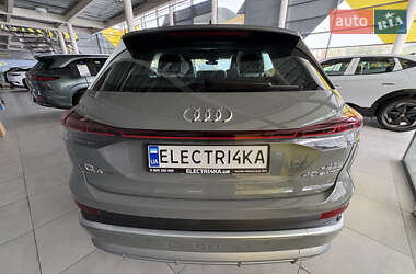 Позашляховик / Кросовер Audi Q4 e-tron 2025 в 