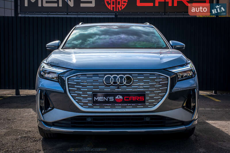 Внедорожник / Кроссовер Audi Q4 e-tron 2024 в Киеве