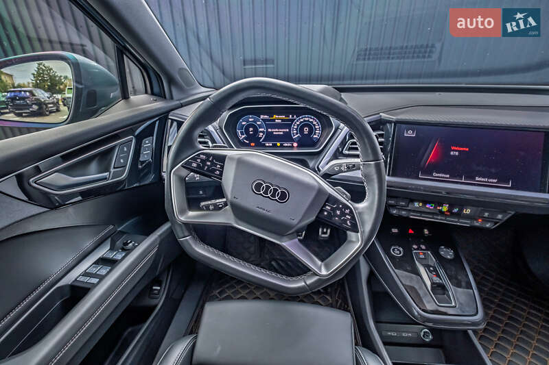 Внедорожник / Кроссовер Audi Q4 e-tron 2024 в Киеве