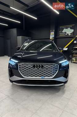 Позашляховик / Кросовер Audi Q4 e-tron 2025 в Львові