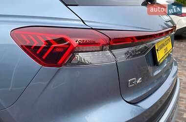 Внедорожник / Кроссовер Audi Q4 e-tron 2024 в 