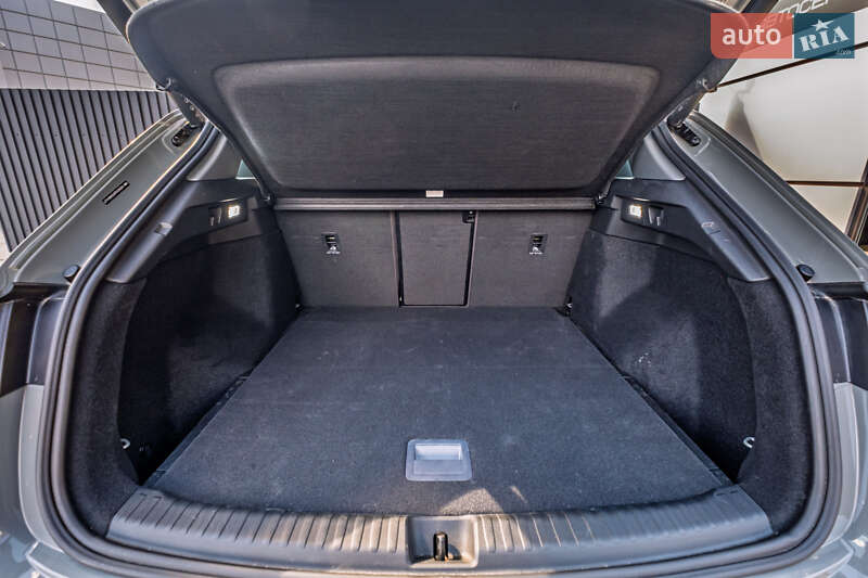 Внедорожник / Кроссовер Audi Q4 e-tron 2023 в Киеве фото 40 Внедорожник / Кроссовер Audi Q4 e-tron 2023 в Киеве