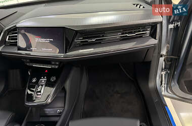 Внедорожник / Кроссовер Audi Q4 e-tron 2024 в 