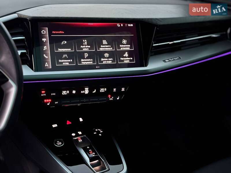 Внедорожник / Кроссовер Audi Q4 e-tron 2023 в Киеве