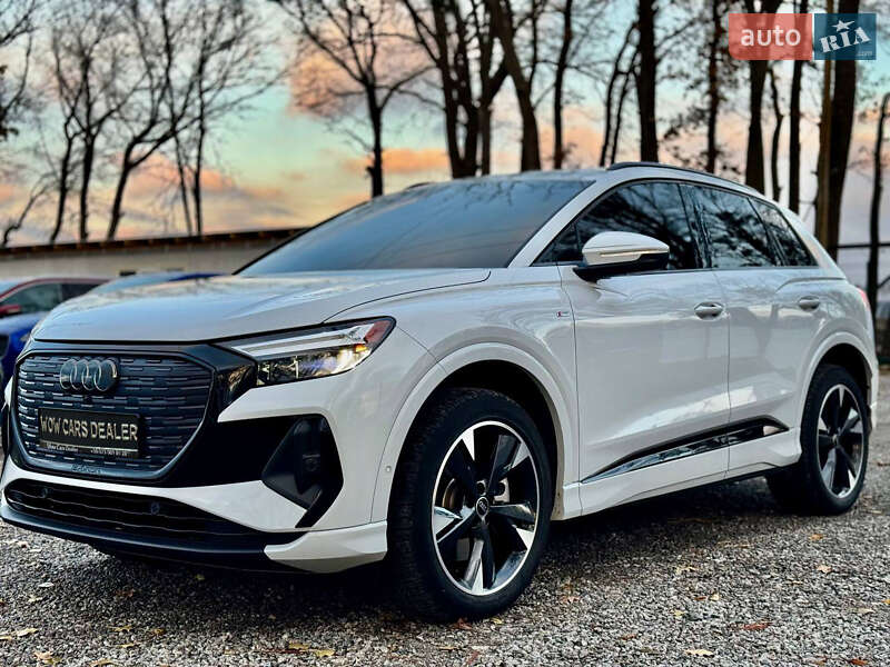 Внедорожник / Кроссовер Audi Q4 e-tron 2023 в Киеве