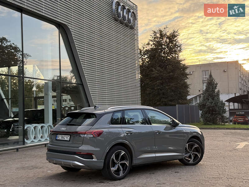 Позашляховик / Кросовер Audi Q4 e-tron 2023 в Львові
