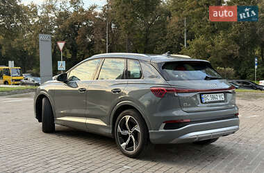 Внедорожник / Кроссовер Audi Q4 e-tron 2023 в 